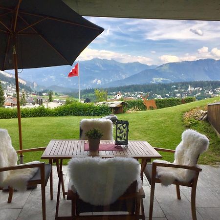 Casa Admisa, Spektakulaere Aussicht, Ski In And Out, Hochwertige Einrichtung, Valserstein Und Eiche Flims Esterno foto