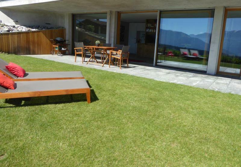 Casa Admisa, Spektakulaere Aussicht, Ski In And Out, Hochwertige Einrichtung, Valserstein Und Eiche Flims Esterno foto